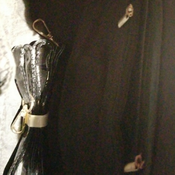 Purse - Picture 3 of 4